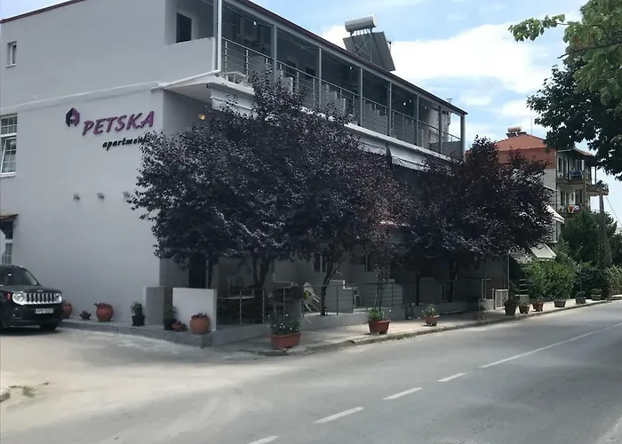 Petska Apartments